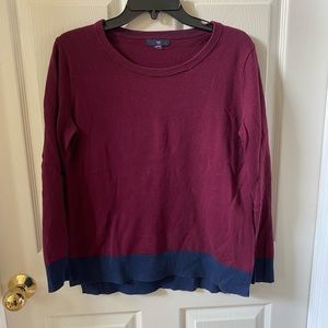 Gap burgundy and blue sweater